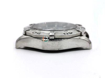 Полірування годинника TAG Heuer Aquaracer